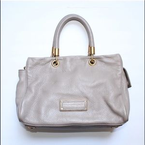 Marc Jacobs Too hot to handle bag